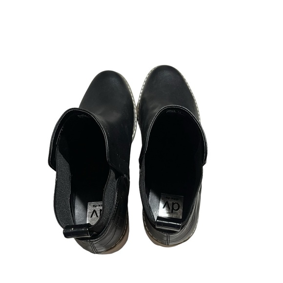 DV Dolce Vita Reilly Wedge Lug Chelsea Booties Black Size 11 Women’s - Picture 6 of 10